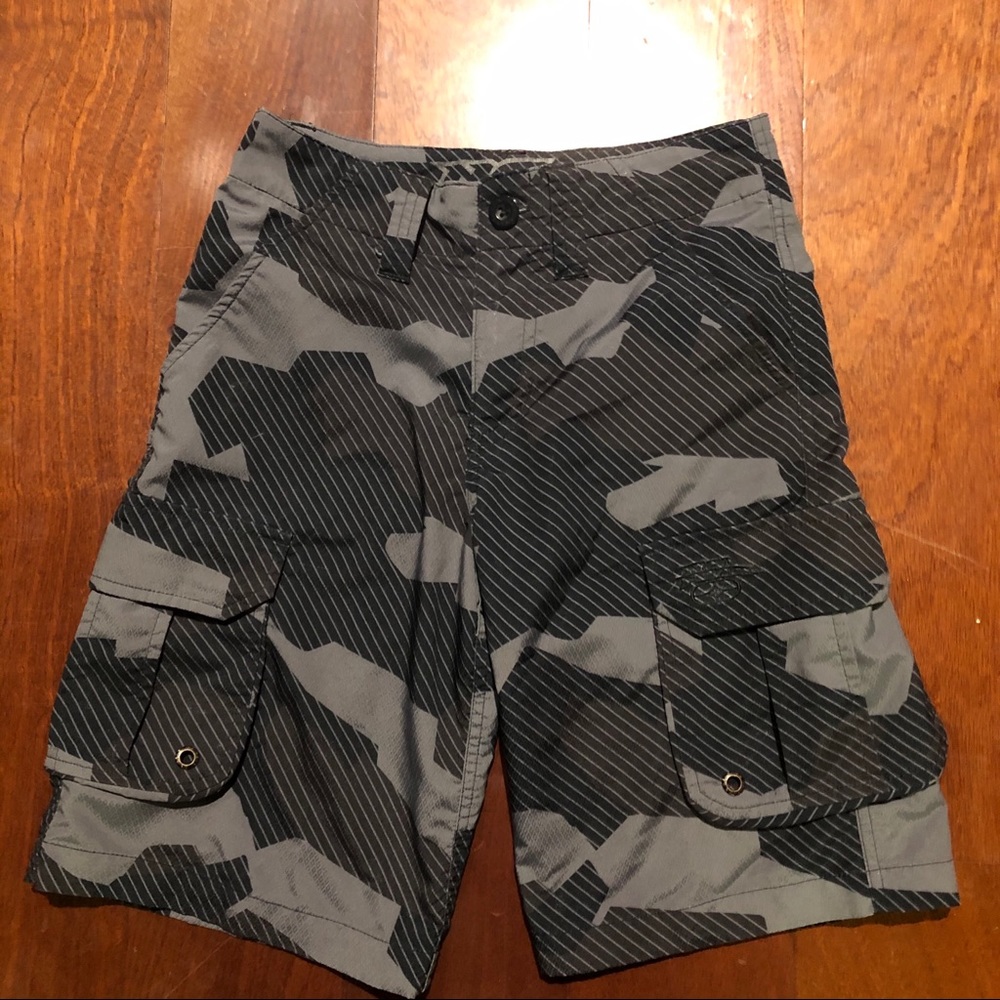 NO FEAR army short size 8
